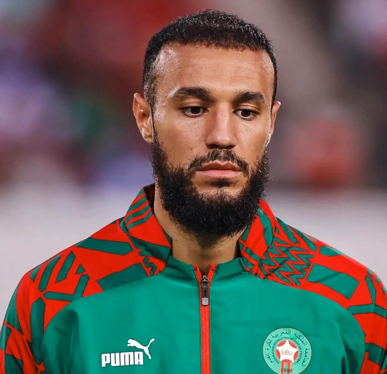 Noussair Mazraoui trong màu áo Manchester United ở một trận đấu quan trọng